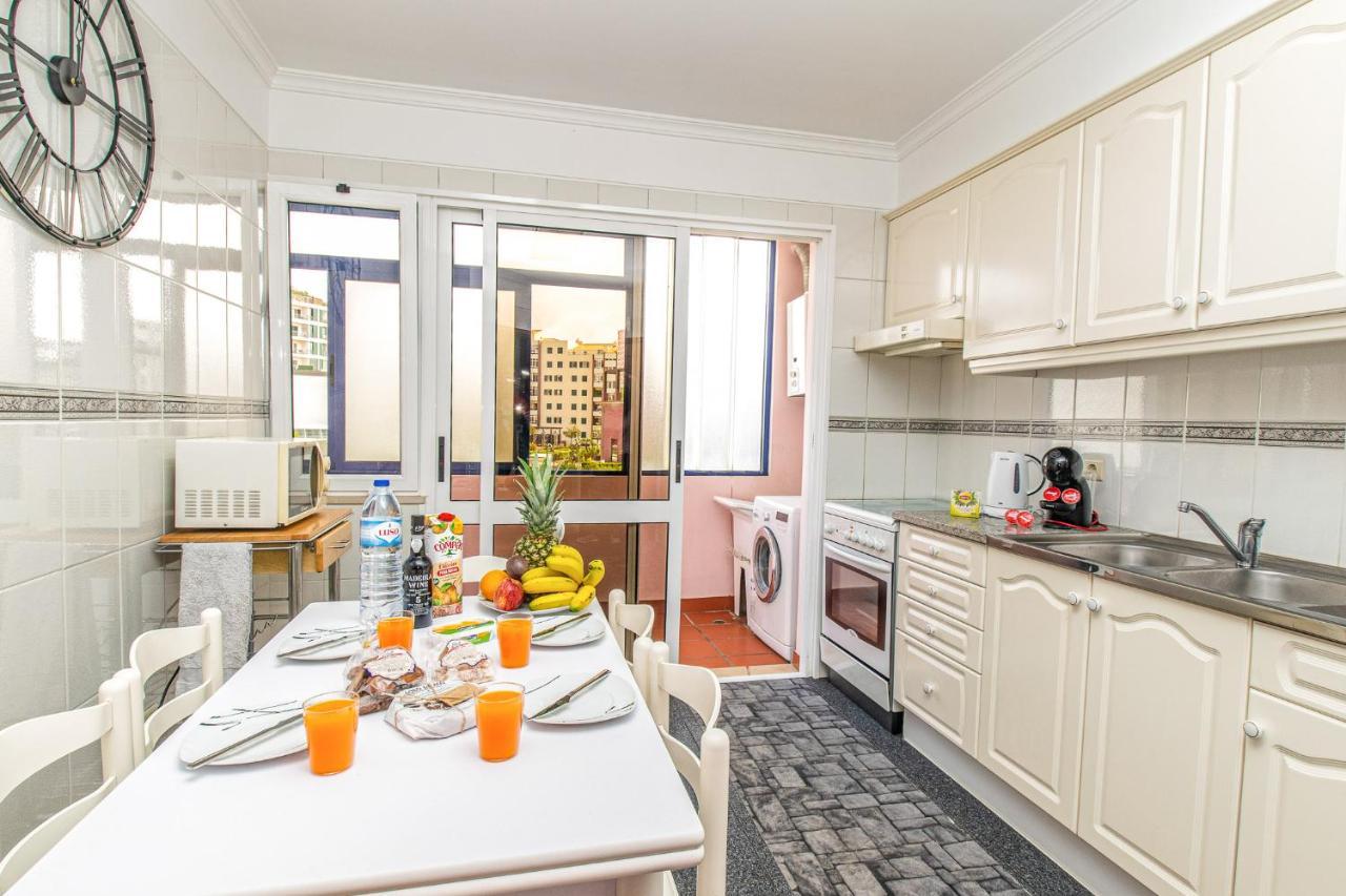 Sea And Sunset View Apartment In Funchal Extérieur photo