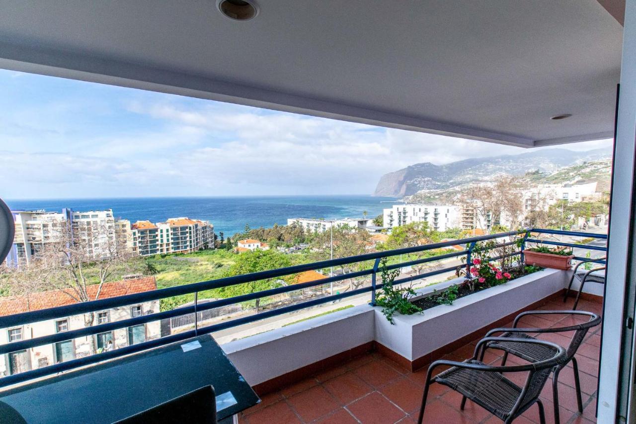 Sea And Sunset View Apartment In Funchal Extérieur photo